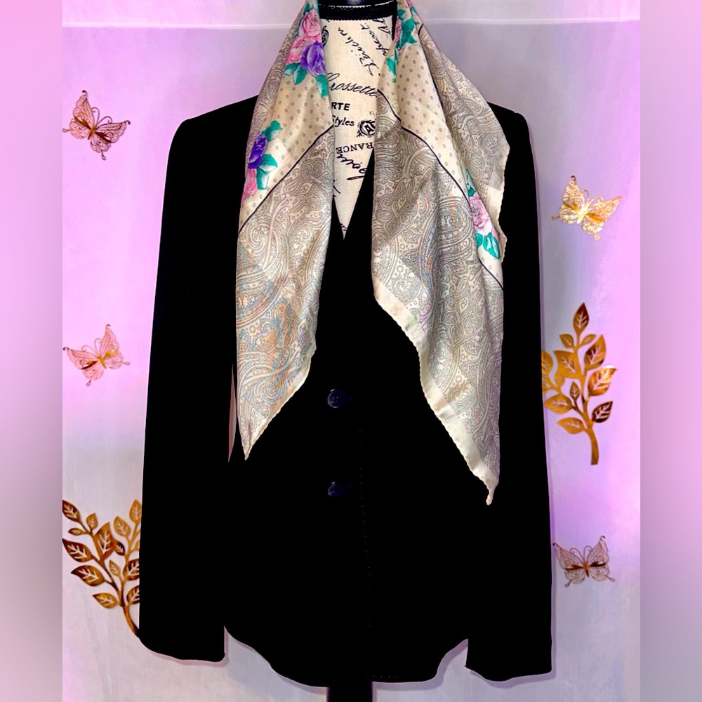 Fabulous Berkshire Silken Scarf! #B-002